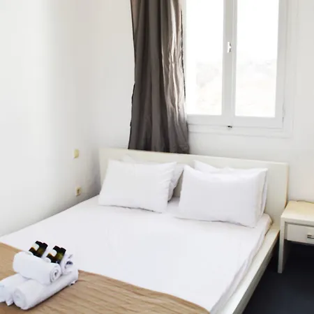 Suites Super Paradise Beach (Mykonos)