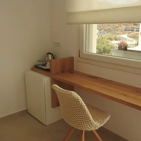 Suites Szálloda Super Paradise part